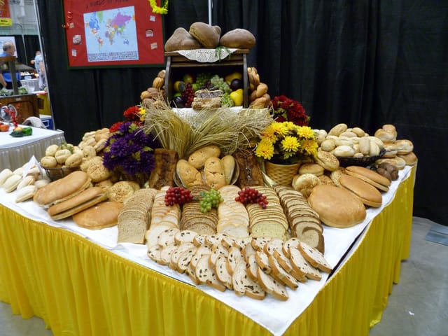 Vendor booths at the Manion Foods food show